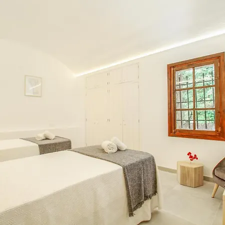 Pollenca - 3517-15 Mallorca Port de Pollenca